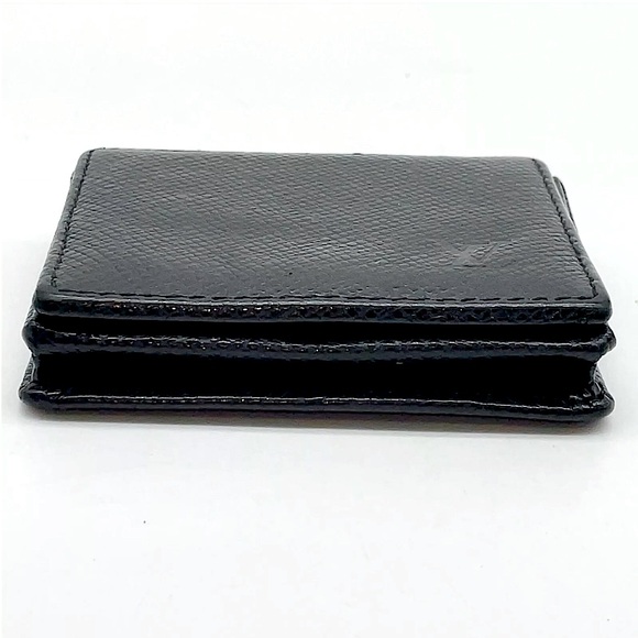 AUTH LOUIS VUITTON Black Taiga Porte Monnaie Boite  COMES WITH: Dust Bag, Box - Picture 8 of 16